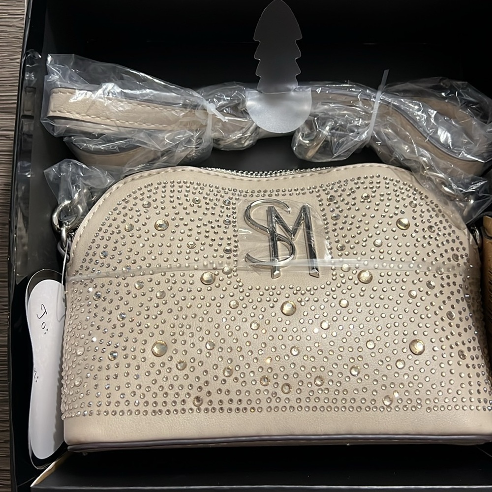 Steve Madden Set - Picture 2 of 5